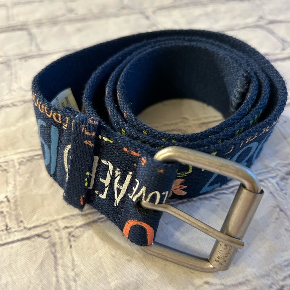 AEROPOSTALE 100% POLYESTER NAVY WITH GRAPHIC MULTI COLORS WOMENS BELT SIZE MED - Picture 7 of 10